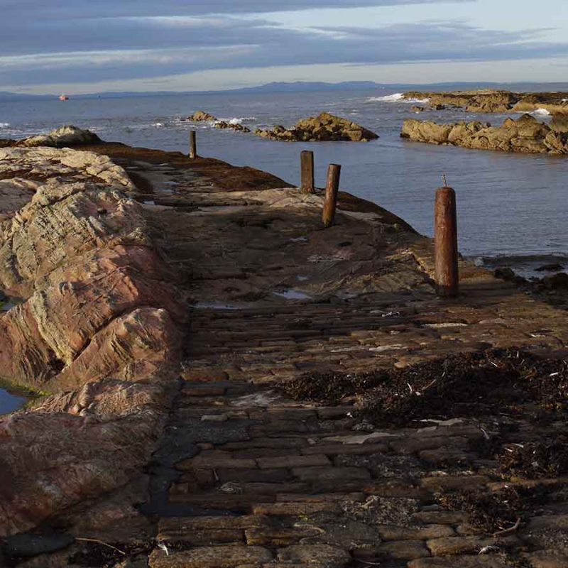 The coast along Pitenweem.